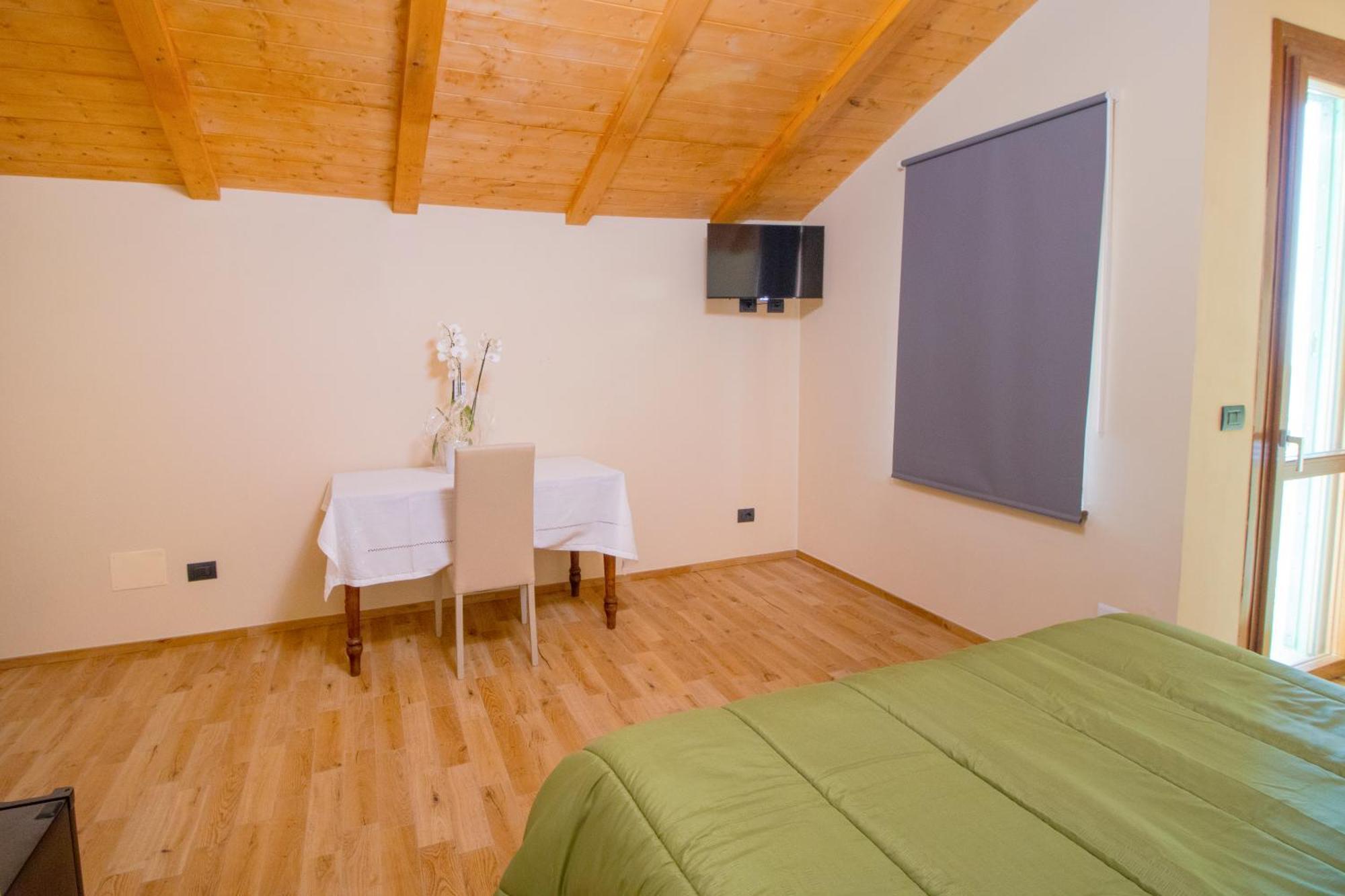 Agriturismo Cascina Reggio Castelnuovo  Bagian luar foto