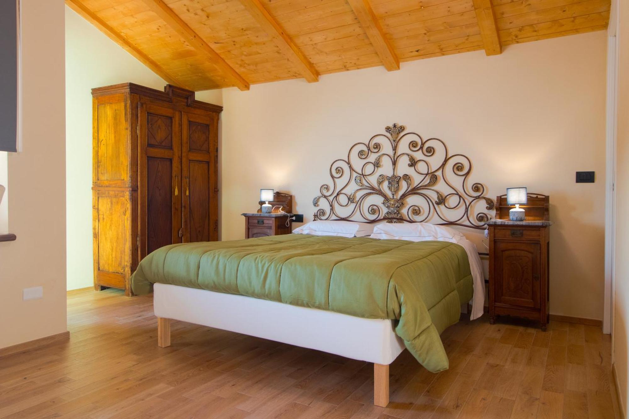 Agriturismo Cascina Reggio Castelnuovo  Bagian luar foto
